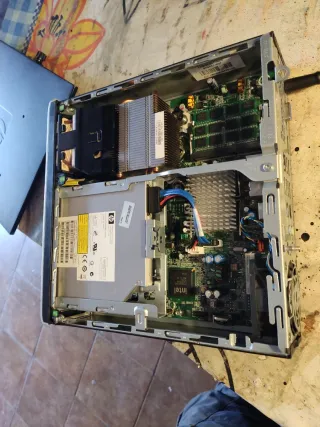 HP Compaq Adaptador de Corriente 135W