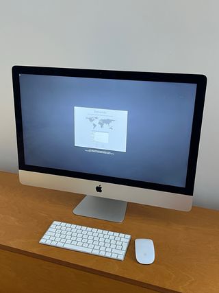 iMac 27 5K (2019) i5 6 núcleos + Teclado y ratón