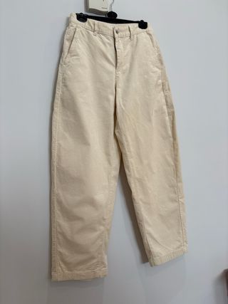 Uniqlo Mujer / pantalón pana S-M / sin estrenar