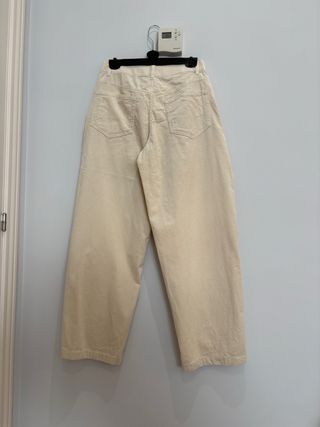 Uniqlo Mujer / pantalón pana S-M / sin estrenar