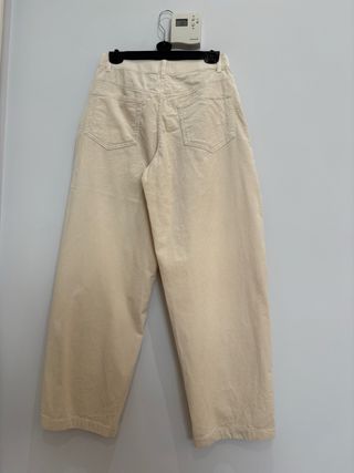 Uniqlo Mujer / pantalón pana S-M / sin estrenar