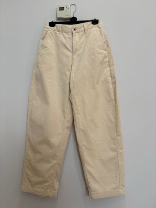 Uniqlo Mujer / pantalón pana S-M / sin estrenar