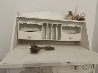 Escritorio infantil antiguo restaurado