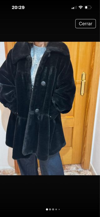 Chaquetón piel sintética negro