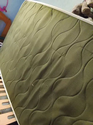 Materasso in memory foam e schiuma. Letto singolo