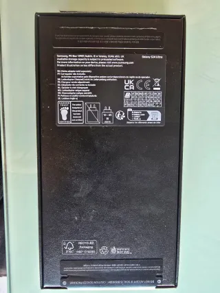 Samsung Galaxy S24 Ultra 512GB y Samsung watch.