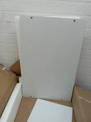 Estantería móvil para microondas