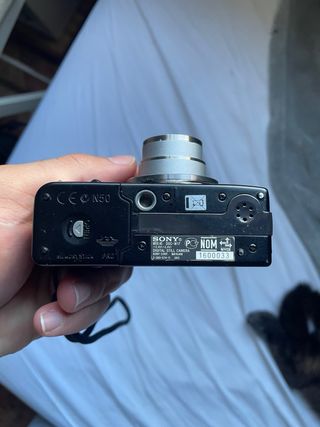 Cámara Sony Cyber-shot 7.2 MP