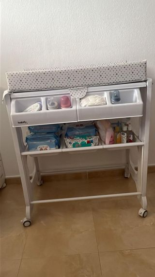 Cambiador bebé con ruedas