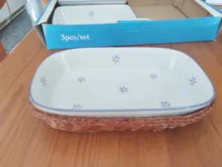 3 ciotole per snack e pasti. Mai usate