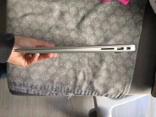 MacBook Air 13,1 2015 8GB RAM Argento