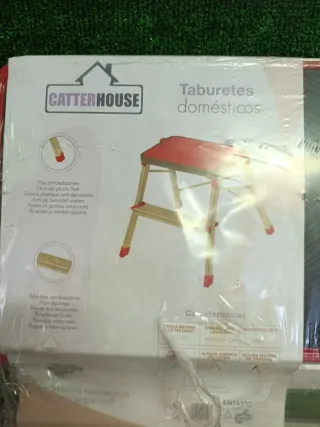 Taburete Escalera de Acero 2 Peldaños CatterHouse