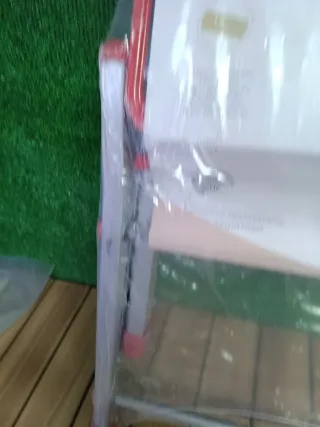 Taburete Escalera de Acero 2 Peldaños CatterHouse