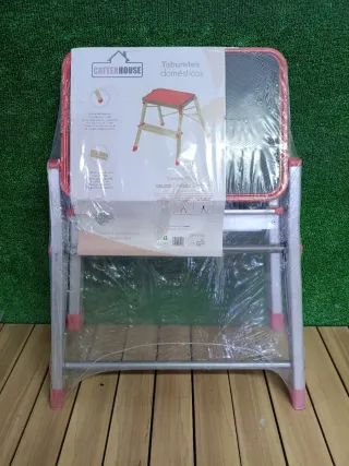 Taburete Escalera de Acero 2 Peldaños CatterHouse