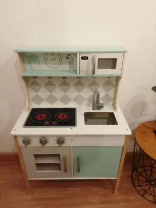 Cucina in legno per bambini