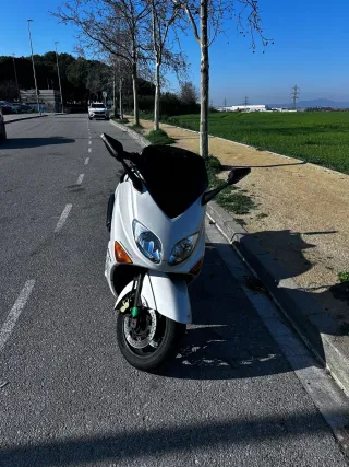 Yamaha Tmax 500