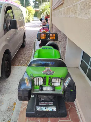 Máquina recreativa infantil temática