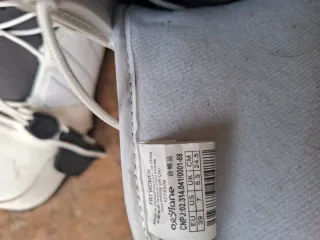 Botas Snow 39 y Tabla 145 con Fijaciones