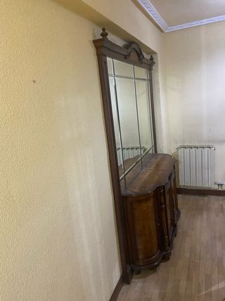 Urgente! Mobile ingresso in legno con specchio