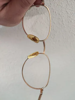 Gafas Gucci Doradas y Blancas