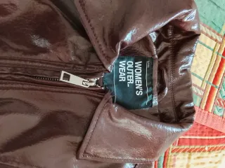 Chaqueta bomber imitación cuero