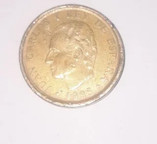 Moneda 100 pesetas 2001 Exceso metal