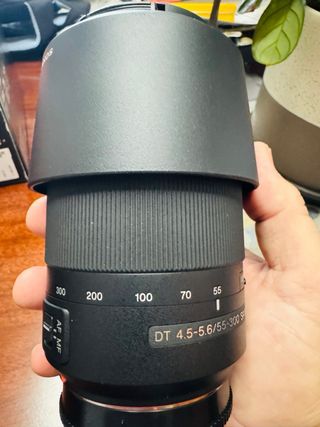 Objetivo Sony DT55-300mm F4.5-5.6 SAM