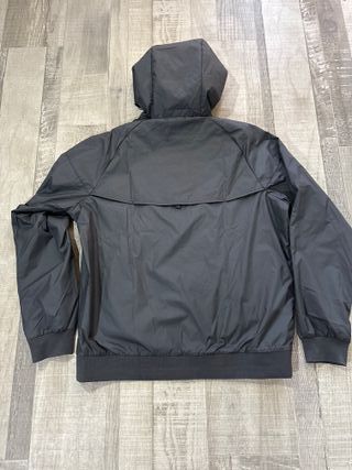 Chaqueta Nike Windrunner Talla L Negra