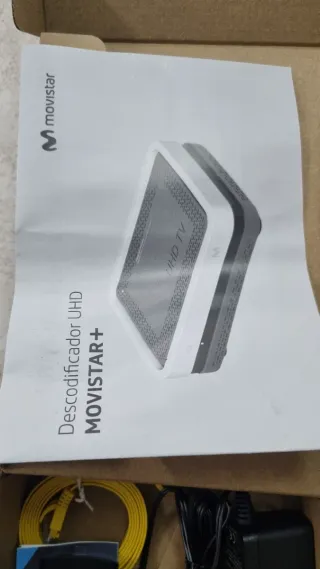 Descodificador UHD Movistar con Mando