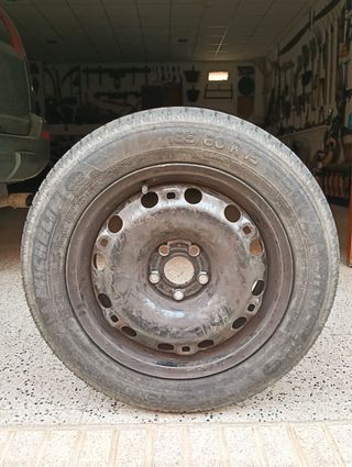Neumático 185/60 R 15