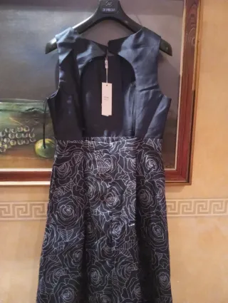 Vestido de fiesta negro y blanco