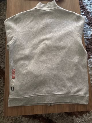 Sudadera Billabong gris con cremallera