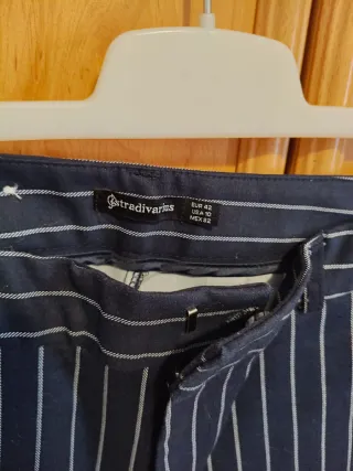 Pantalón rayas mujer Stradivarius T.42