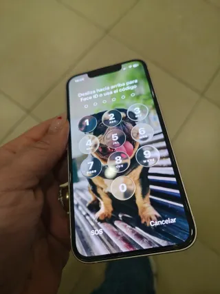 iPhone 13 mini rosa 128 GB + 4 fundas