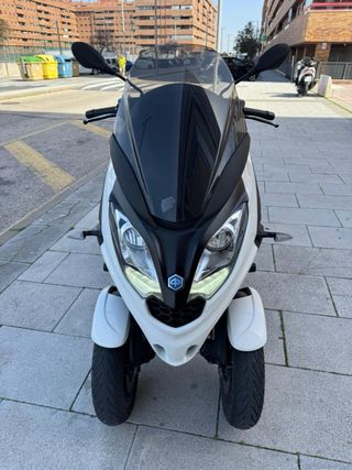 Piaggio MP3 300 Sport Blanca