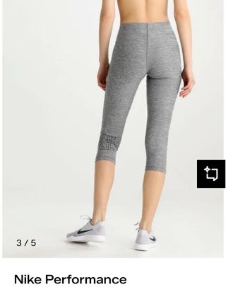 Mallas Capri Nike Grises