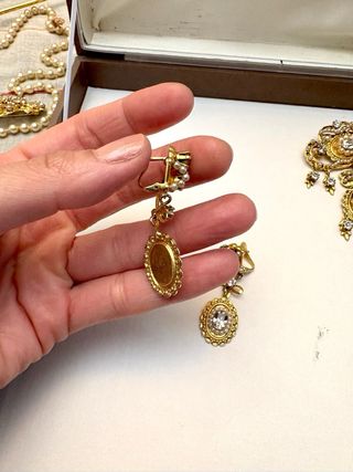 Conjunto Aderezo Broche Pendientes Perlas