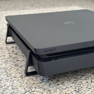 PS4 + 2 Mandos + Auriculares