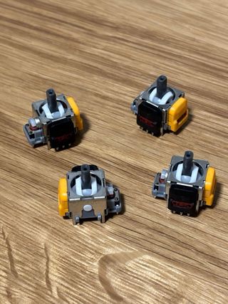 PS4 + 2 Mandos + Auriculares