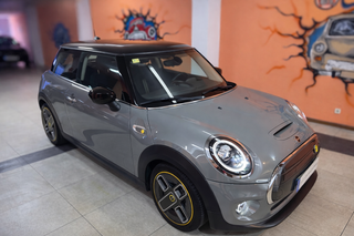 Mini Cooper SE 184cv