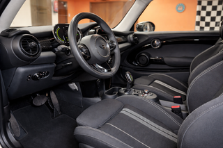 Mini Cooper SE 184cv