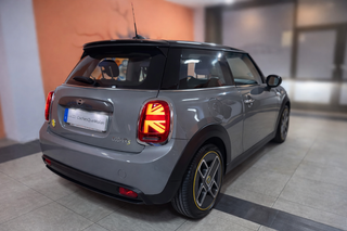 Mini Cooper SE 184cv