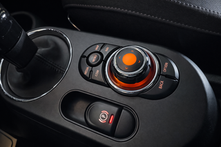 Mini Cooper SE 184cv