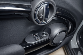 Mini Cooper SE 184cv