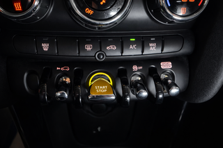 Mini Cooper SE 184cv