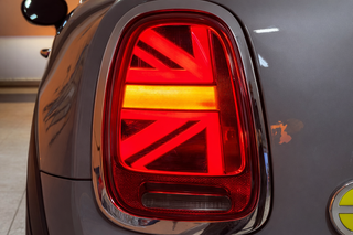 Mini Cooper SE 184cv