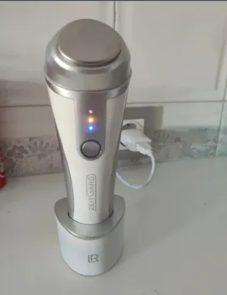 Máquina ZEITGARD anti-idade