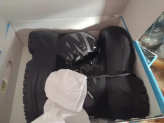 Zapatos de trabajo Nora Talla 43 Negros