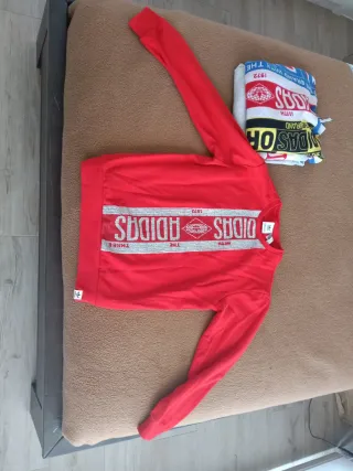 Conjunto 3 jerseys Adidas Navidad Friends & Family