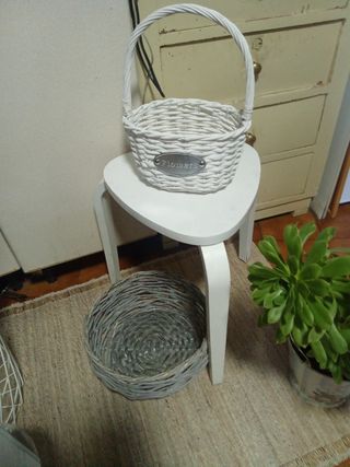 Cestas y cajas de madera decorativas